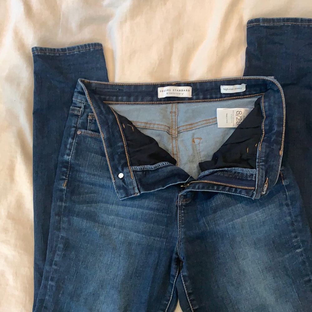 Nice Jeans - image 1